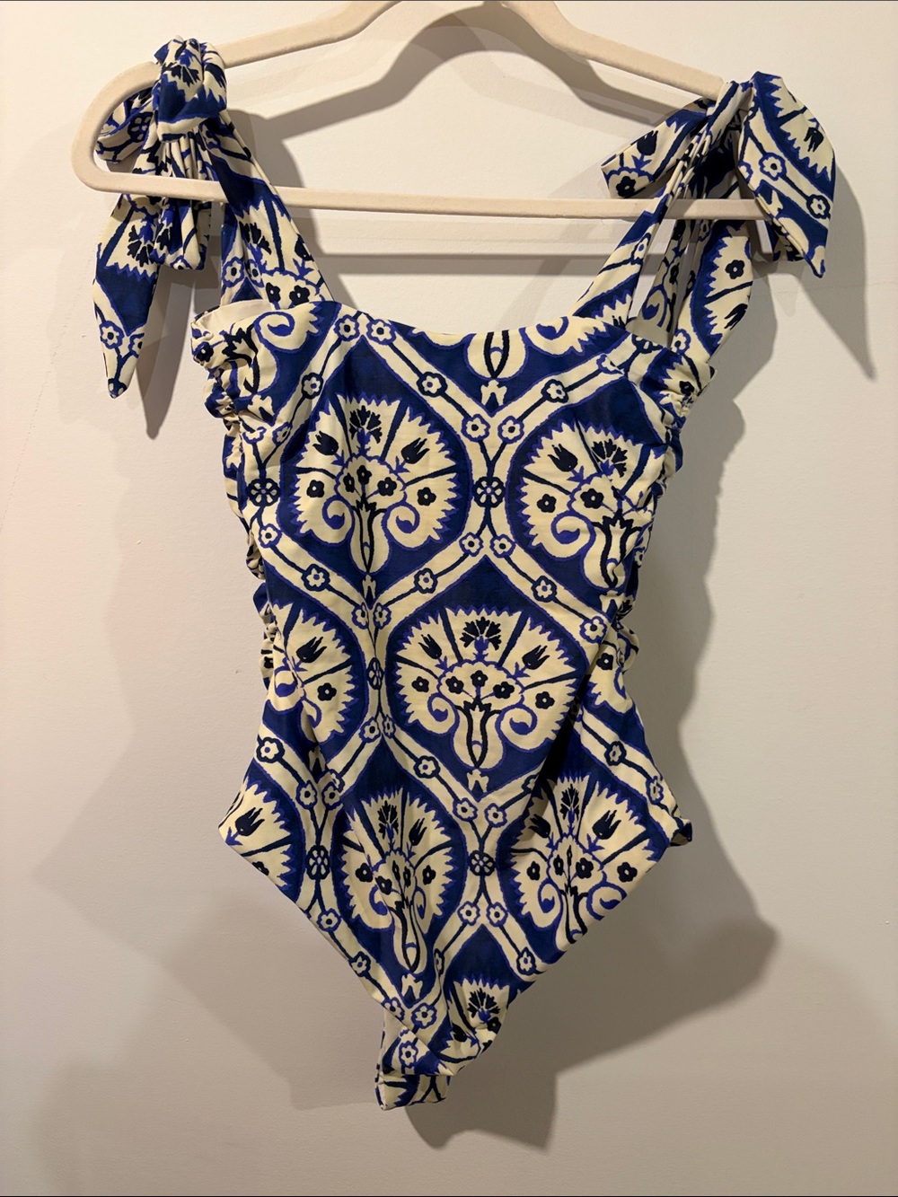 Johanna Ortiz Blue and Cream Patterned Tie-Shoulder One-Piece Swimsuit sz Large - Picture 8 of 11
